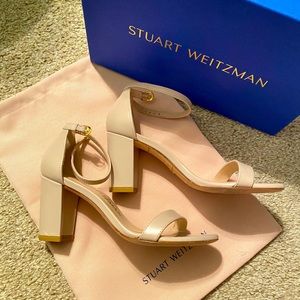 Stuart Weitzman nude pump